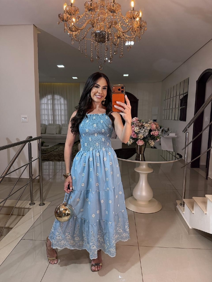 Vestido em Laise Rosália Azul Jeans