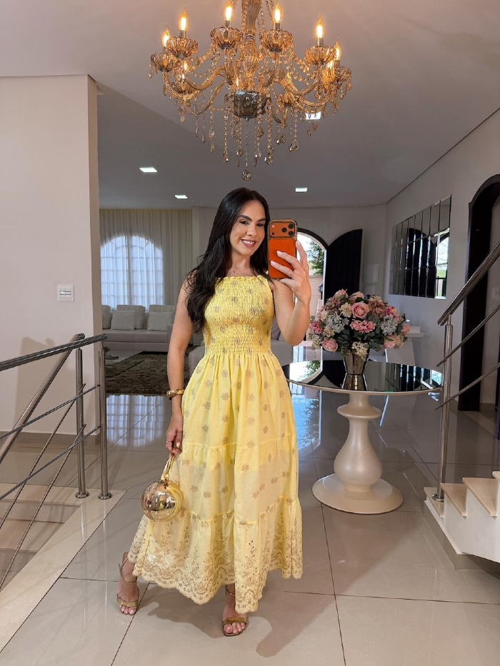 Vestido em Laise Rosália Amarelo