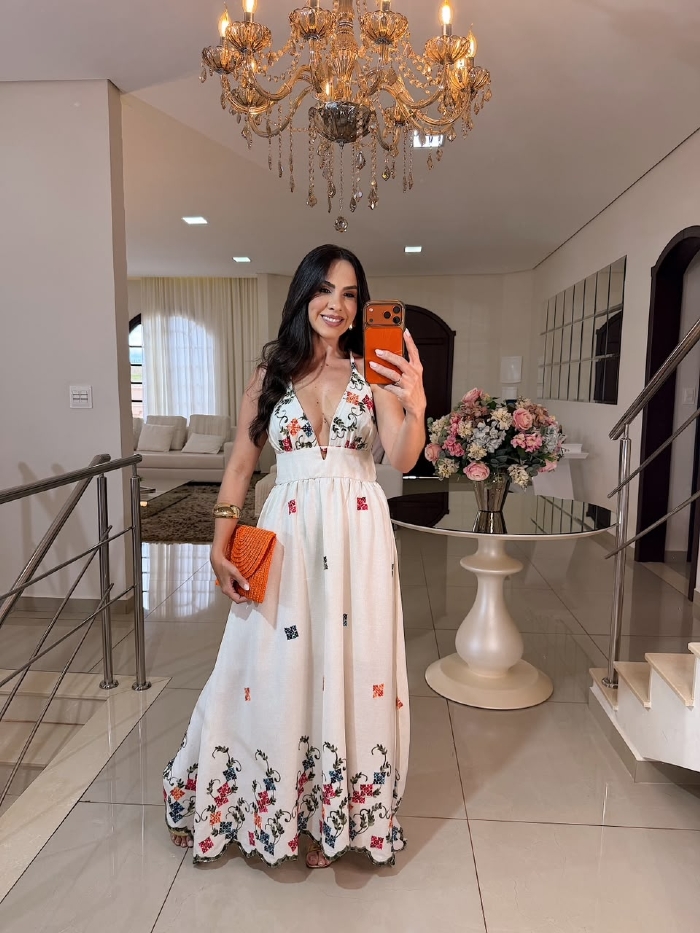 Vestido Linho Bordado Aurélia
