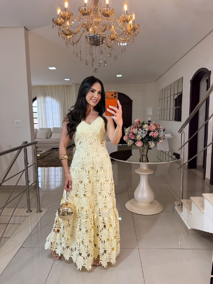 Vestido em Renda Guipir Importada Amarelo