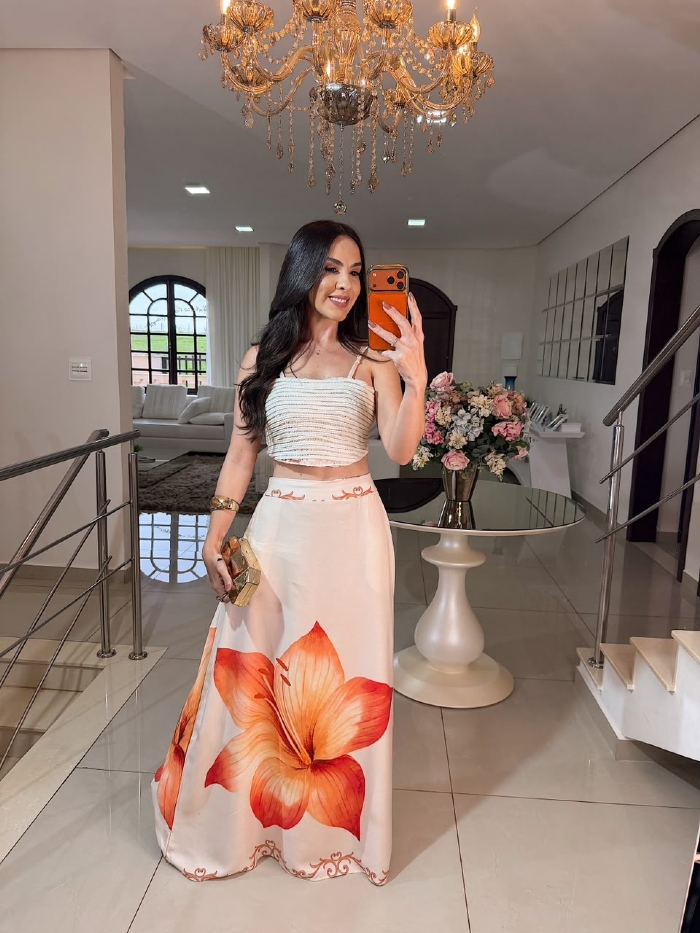 Conjunto Leona Floral Areia