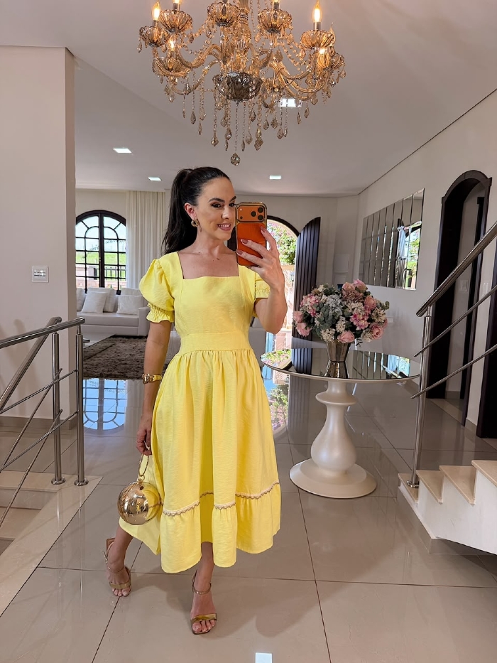 Vestido Margarete Amarelo Manteiga