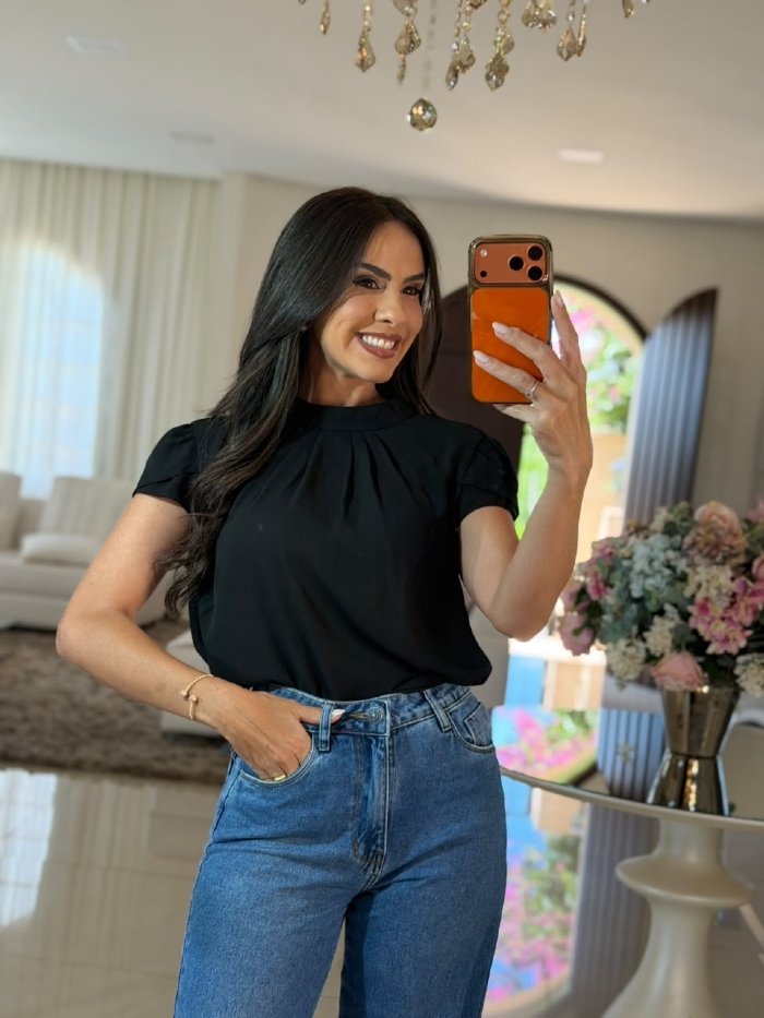 Blusa Cleide Preta