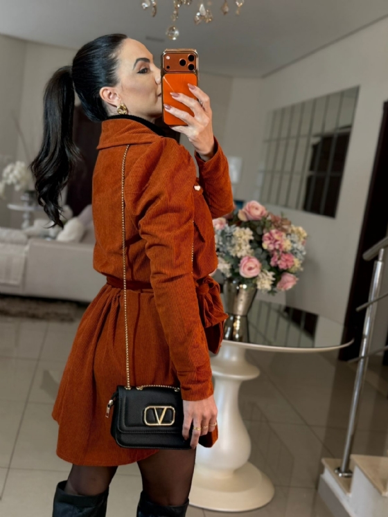 Vestido Cotelê Caramelo Chiara