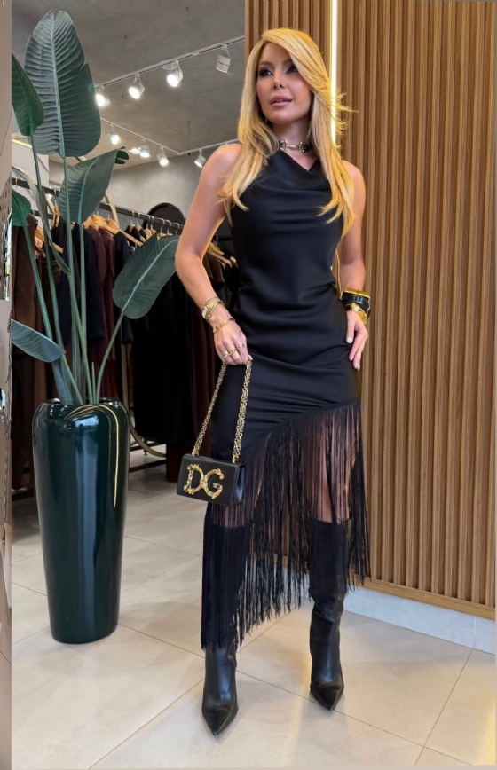 Vestido Cetim Franjas Angelita Preto